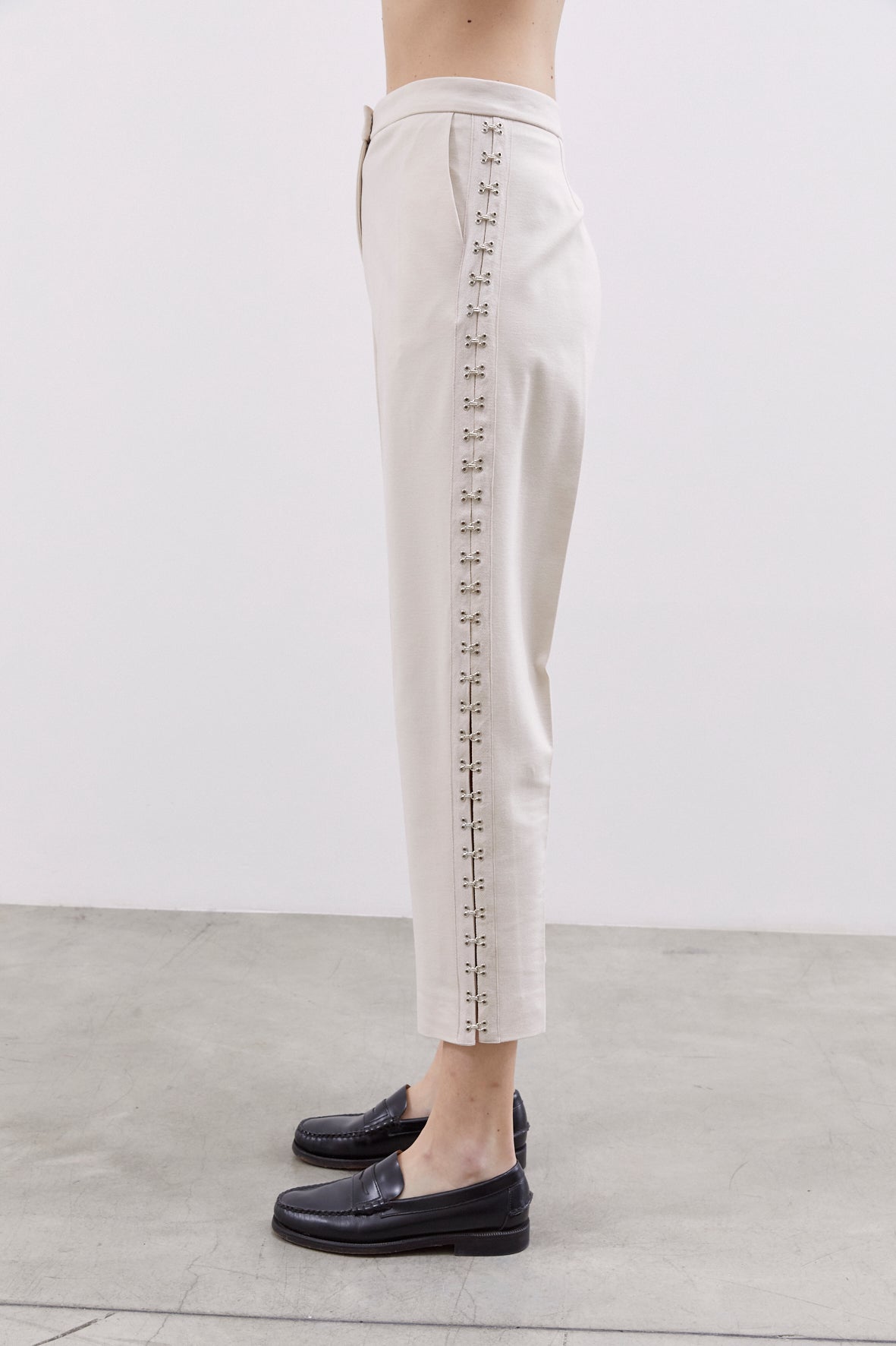 Hook & Eye Pant
