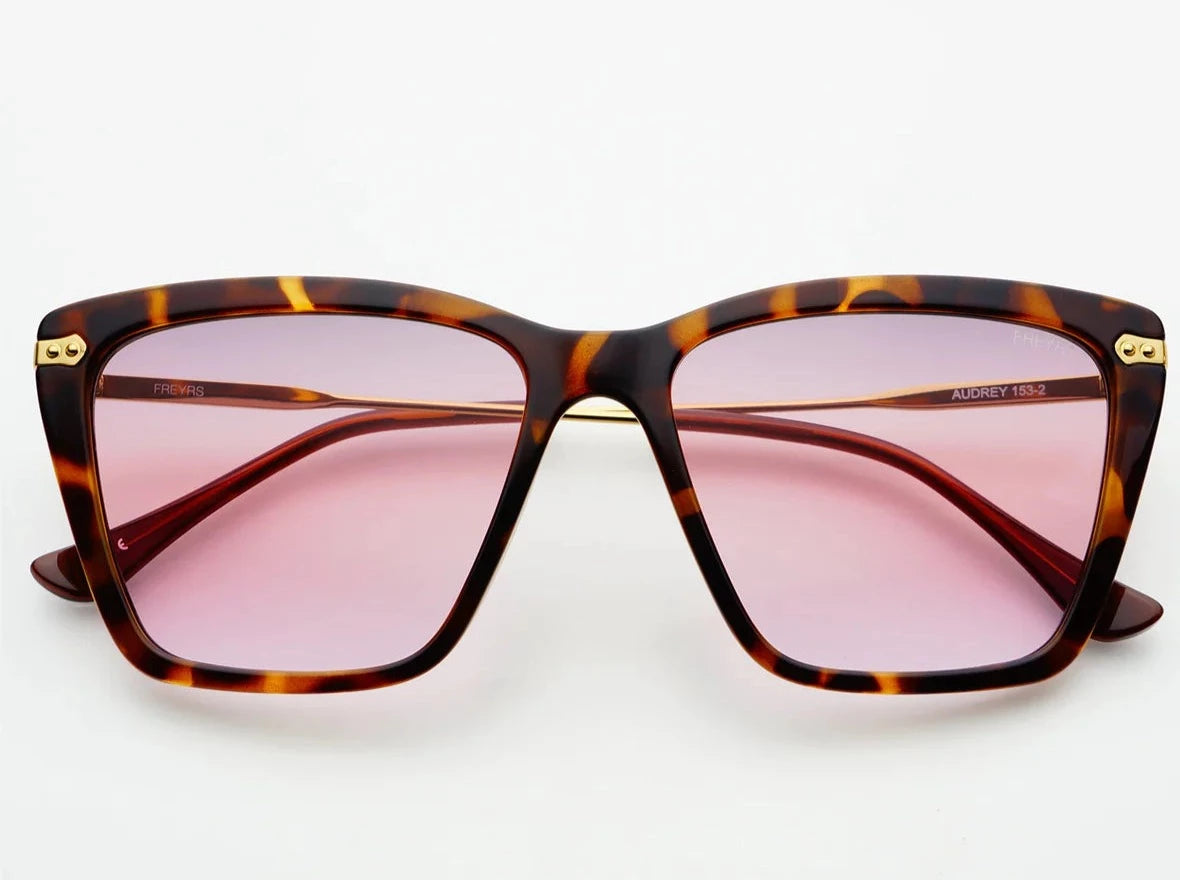 Audrey | Tortoise/Pink