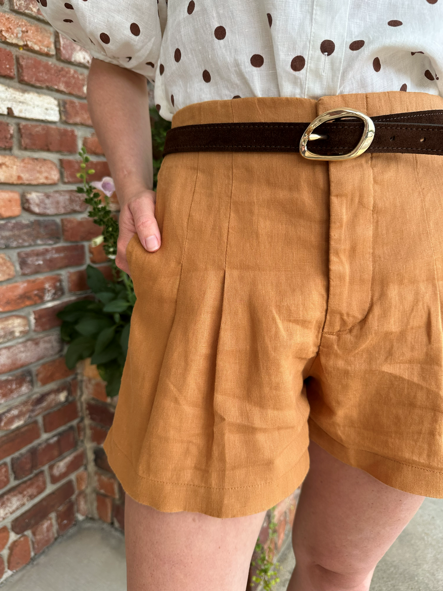 Frida Linen Shorts