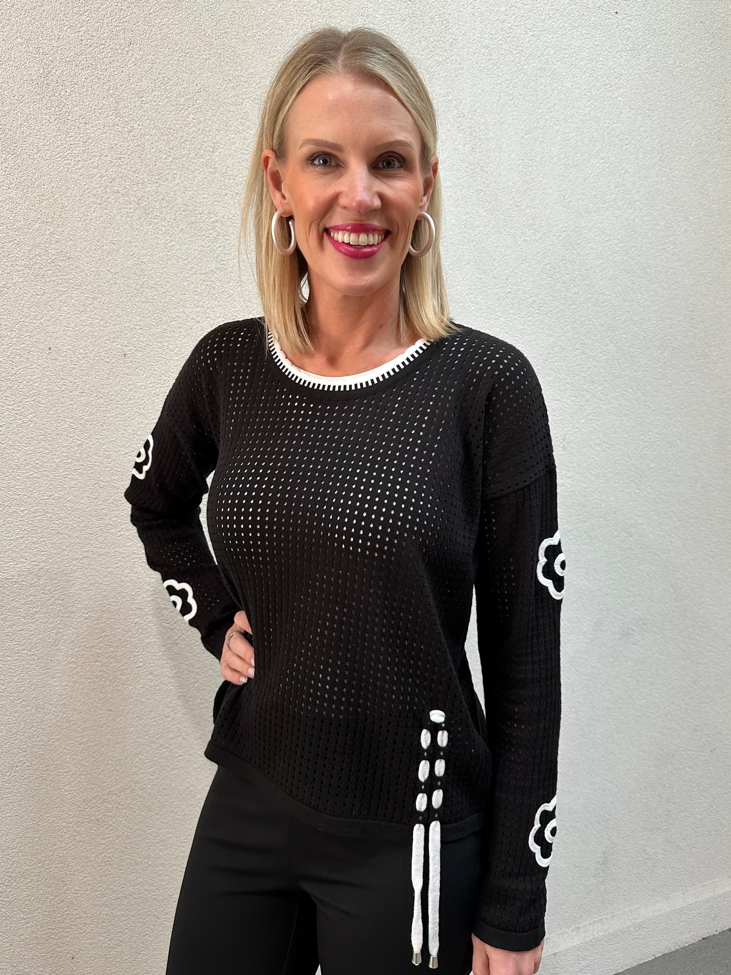 Flower Tie Top | Blk/Wht