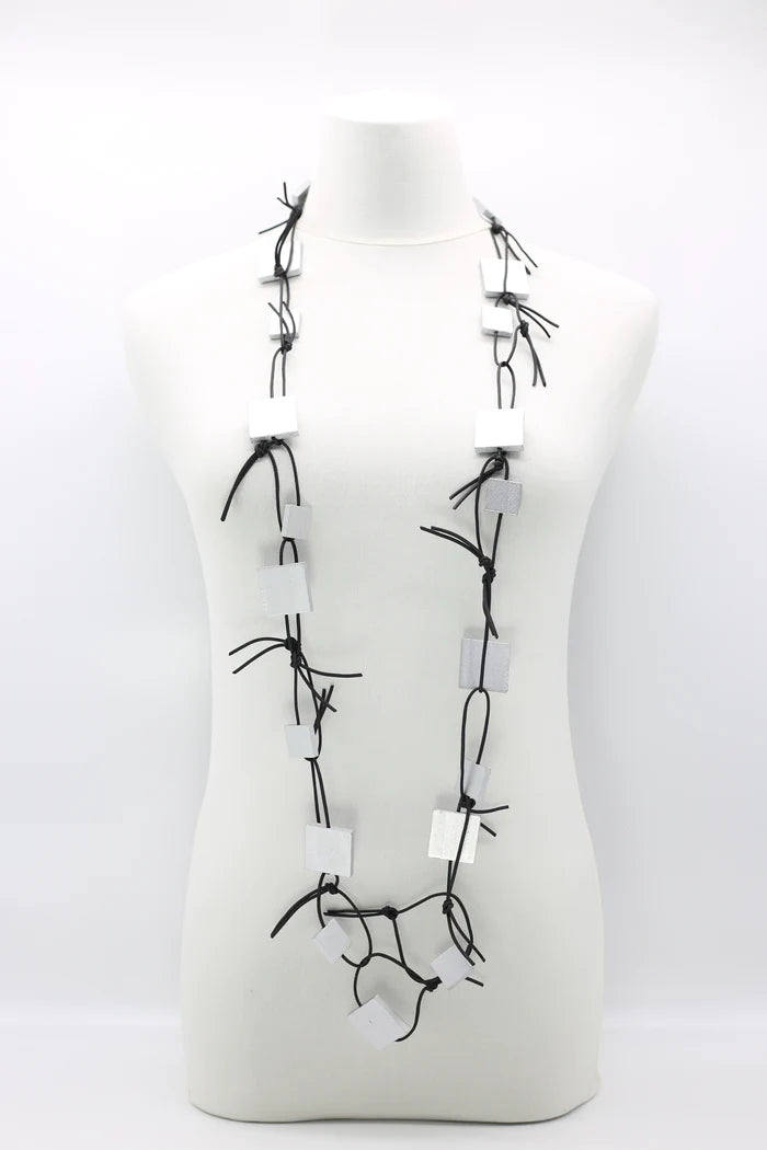 Wooden Squares Necklace | Silver