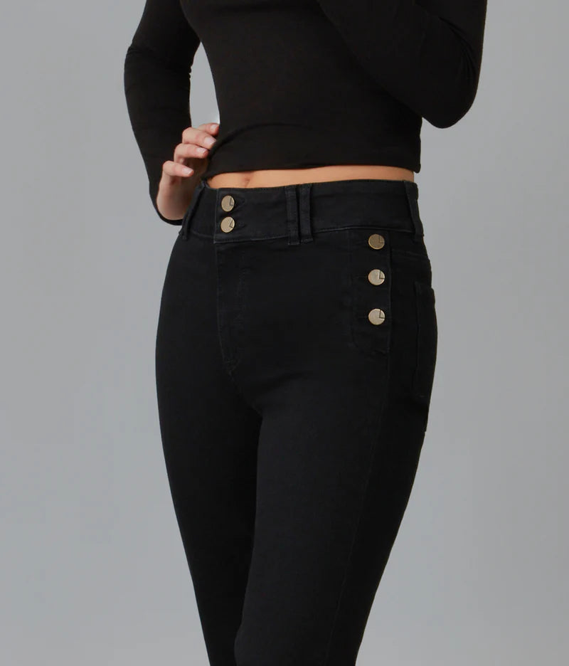 Alice Flare | Onyx