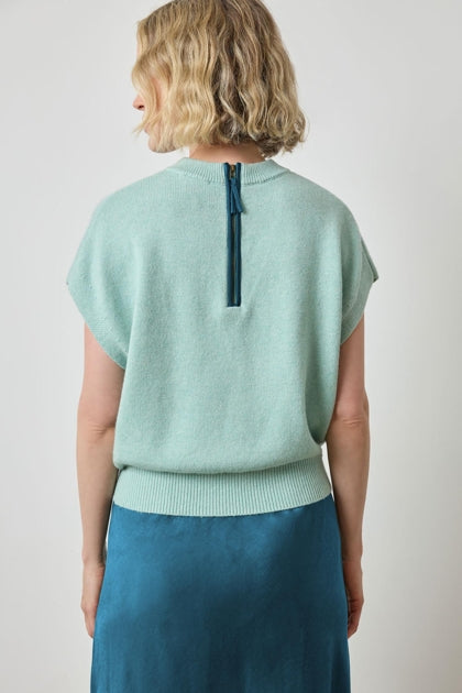 Banded Bottom Wedge Sweater | Frost