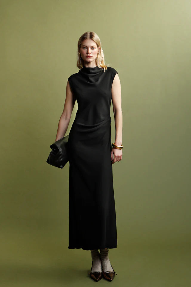 Naia Dress | Black