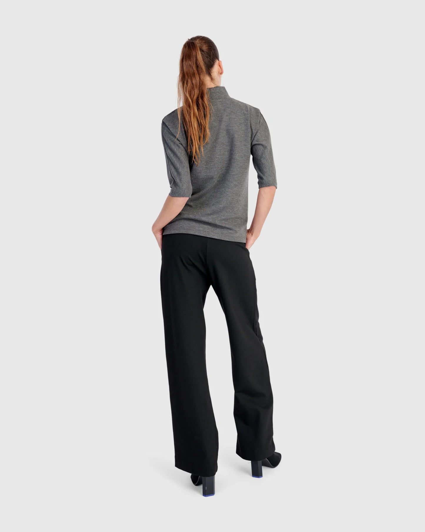 Essential Mockneck Tee
