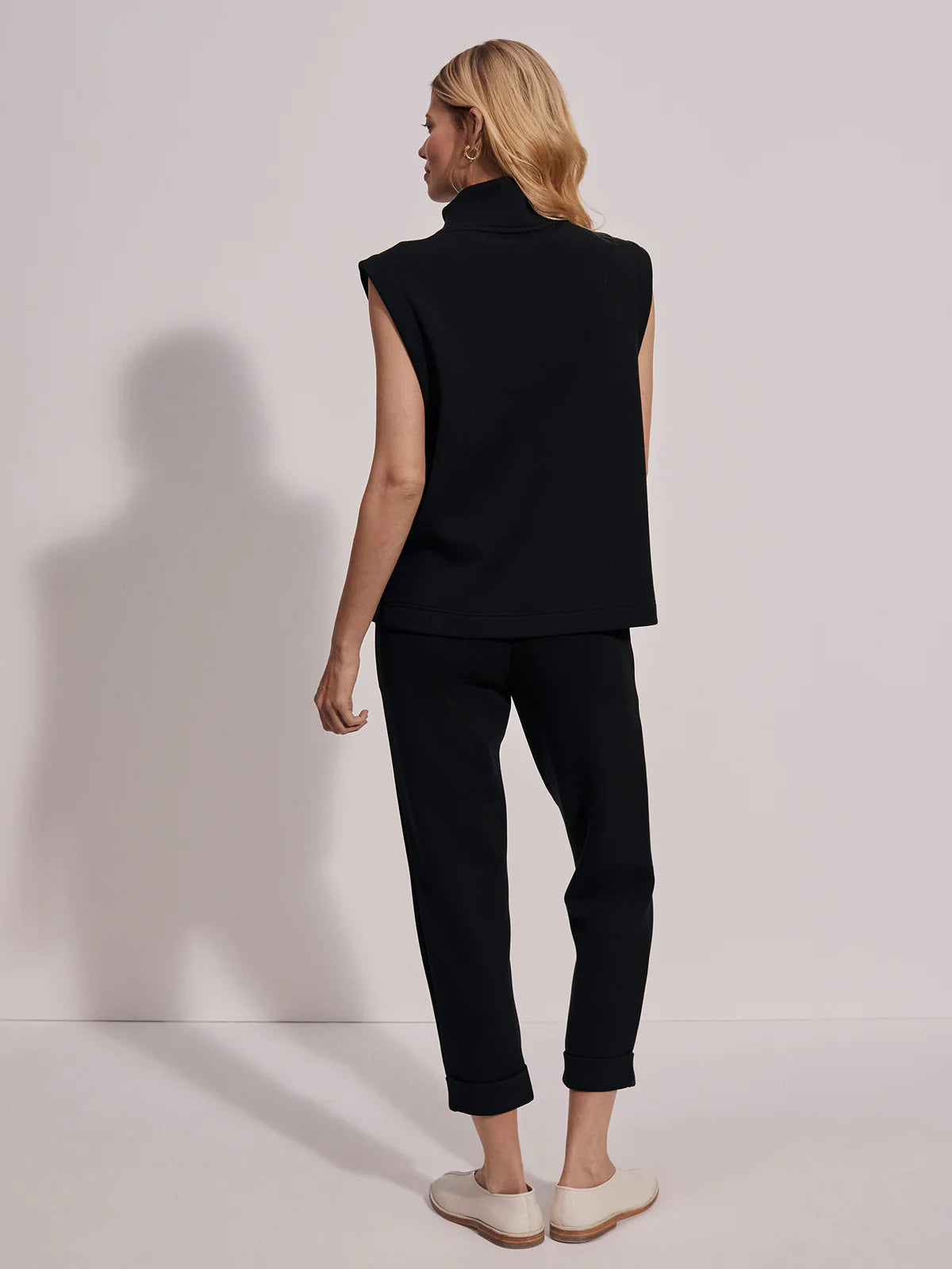 Magnolia Half Zip | Black