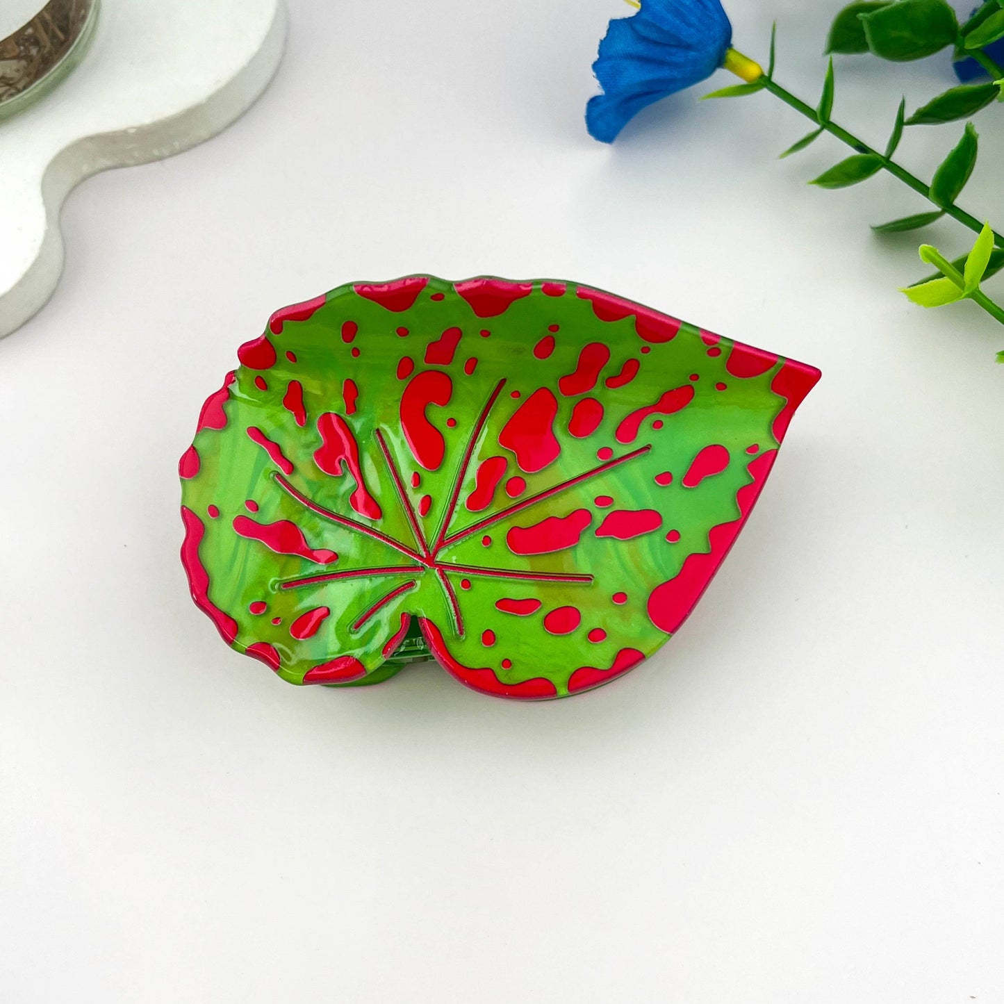 Monstera Leaf Hair Claw Clip Tropical Vacation Cute: Greenwhite