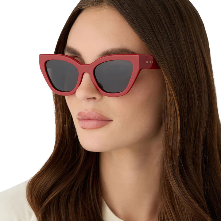 Emily Sunglasses | Red