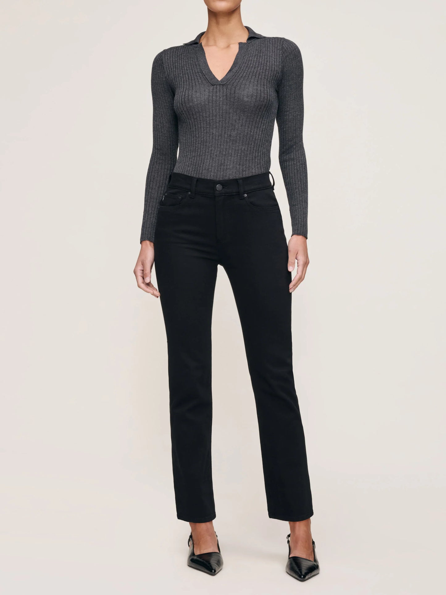 Mara Straight | Black