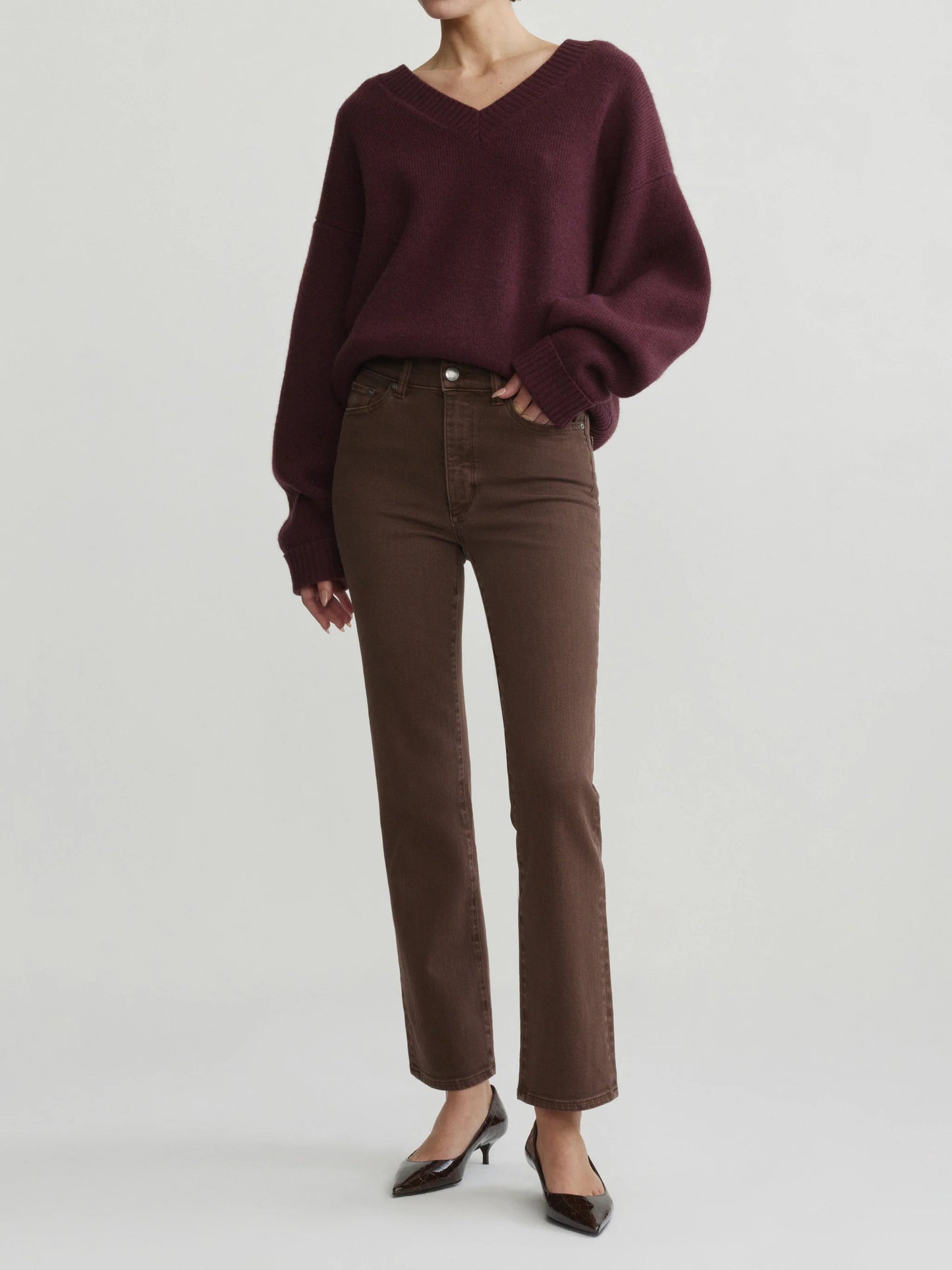 Halle Straight Jean | Brownstone