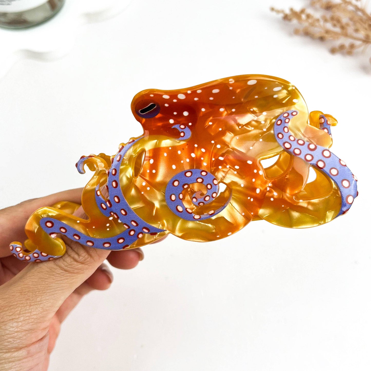 Creative Octopus Ocean Animal Hair Claw Clip: White / Medium