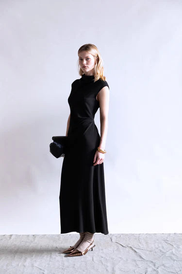 Naia Dress | Black
