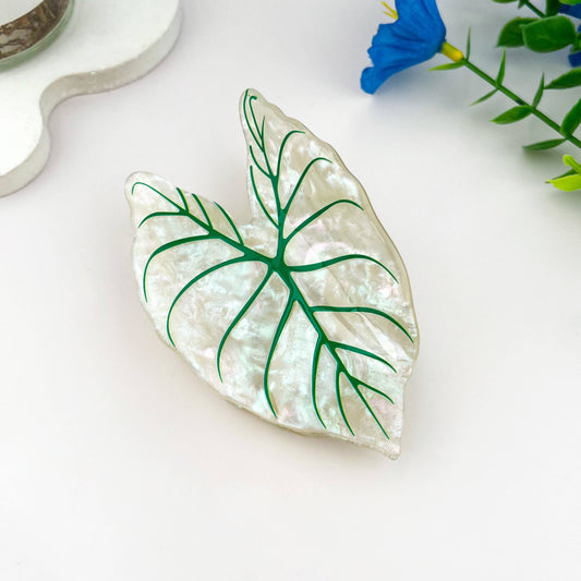 Monstera Leaf Hair Claw Clip Tropical Vacation Cute: Beige