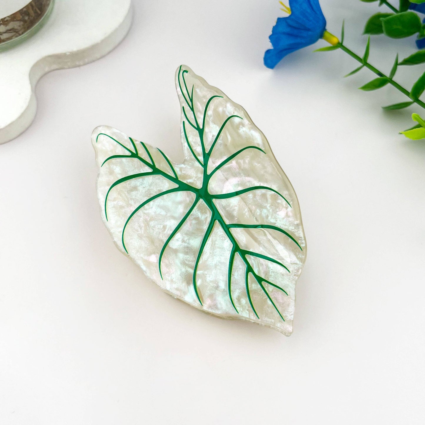 Monstera Leaf Hair Claw Clip Tropical Vacation Cute: Green