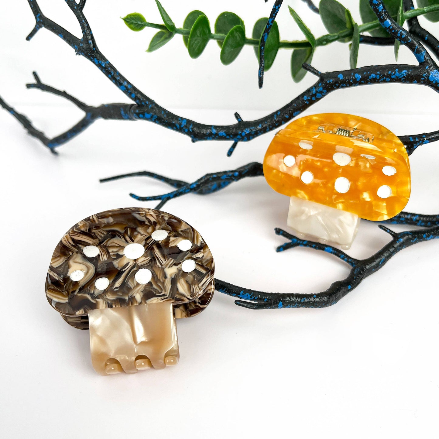 Mushroom Plant Acetate Hair Claw Clip: Brown