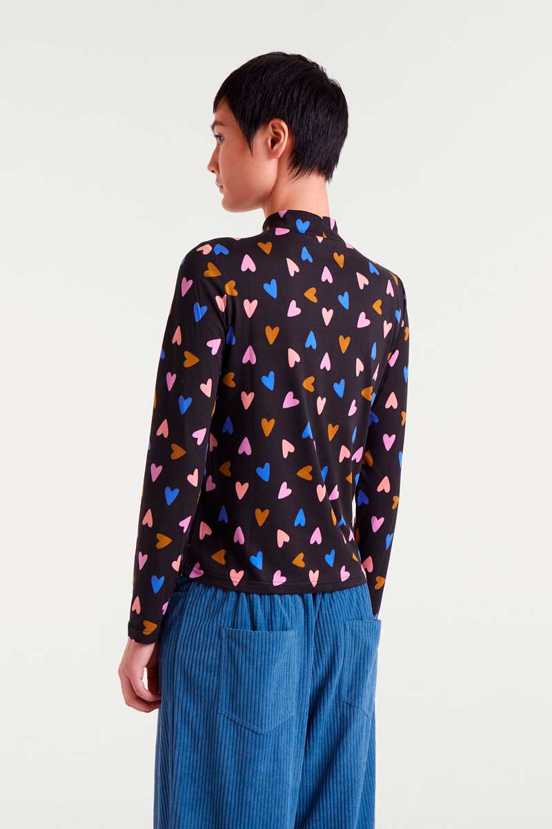 Hearts Turtleneck