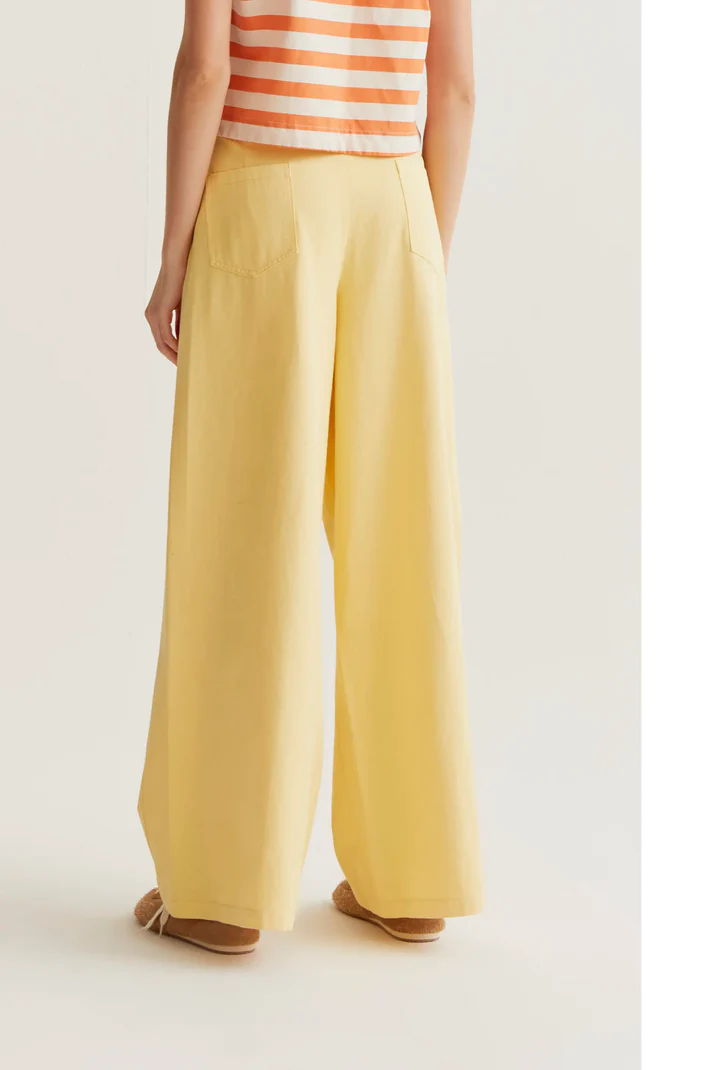 Yellow Jean