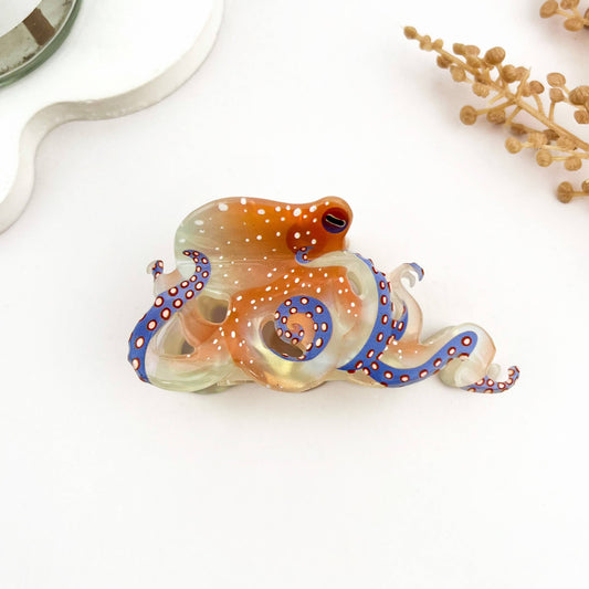 Creative Octopus Ocean Animal Hair Claw Clip: White / Medium