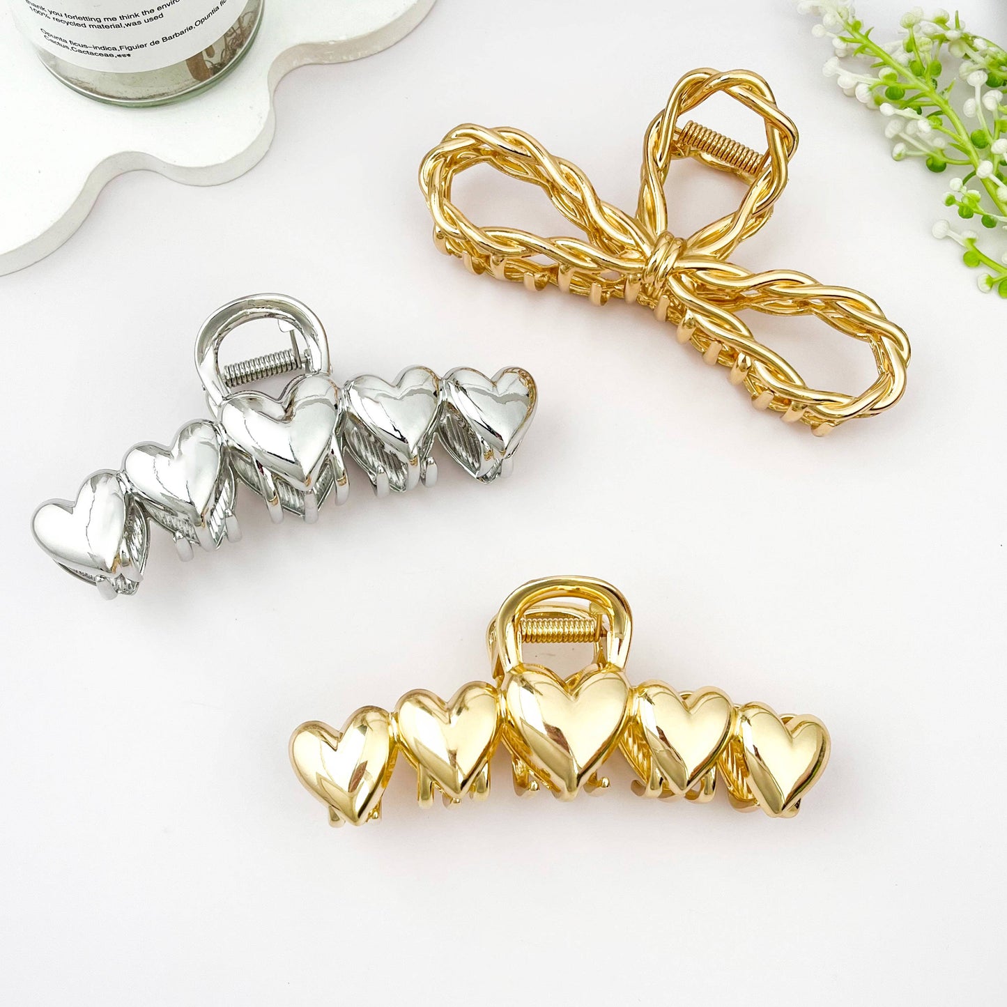 Minimal Heart Alloy Valentine Hair Claw Clip: Gold