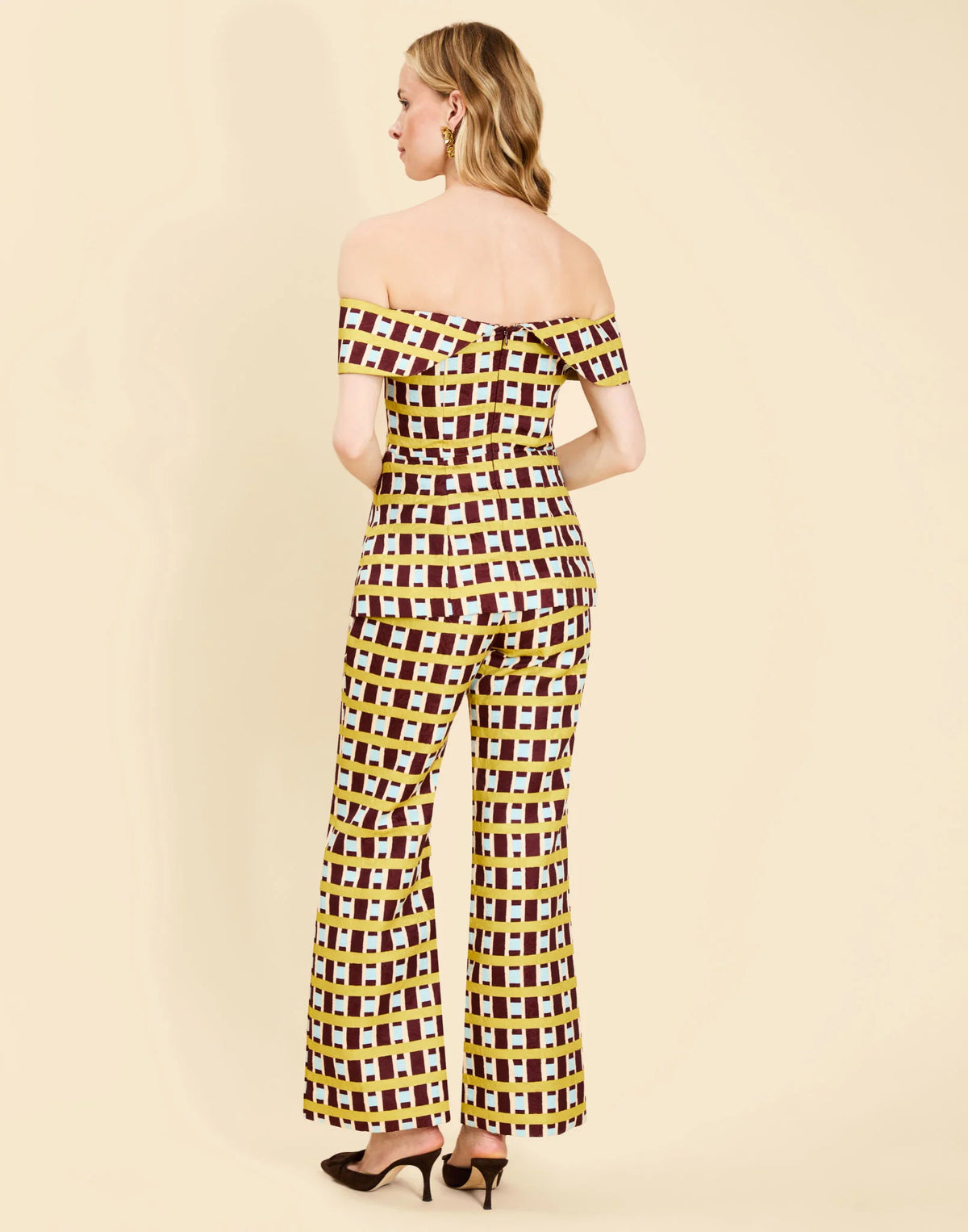 Dinty Off-Shoulder Top