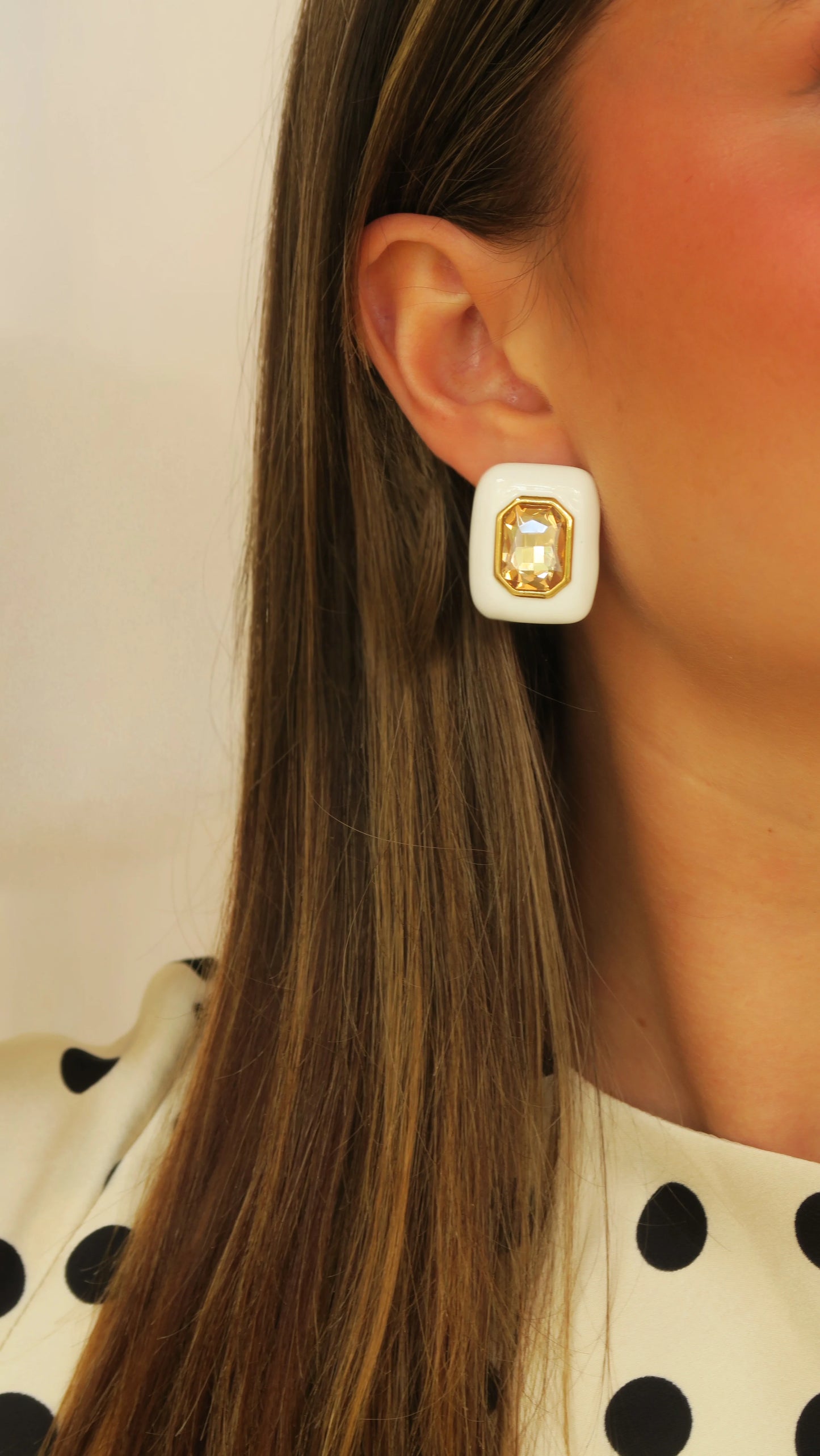 Palm Beach Earrings | White