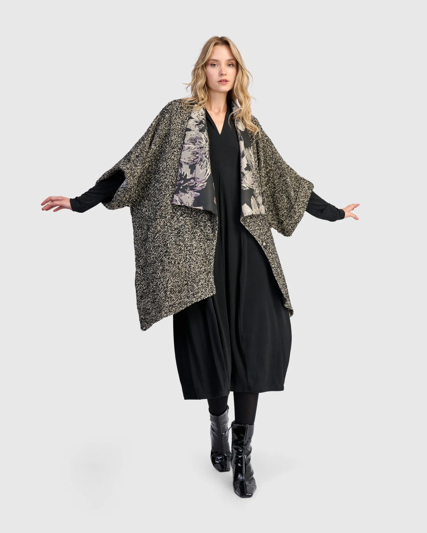 Delice Boucle Coat