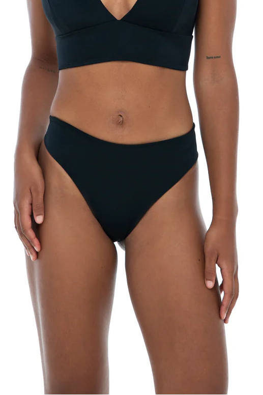 Alicia Classic Bottom