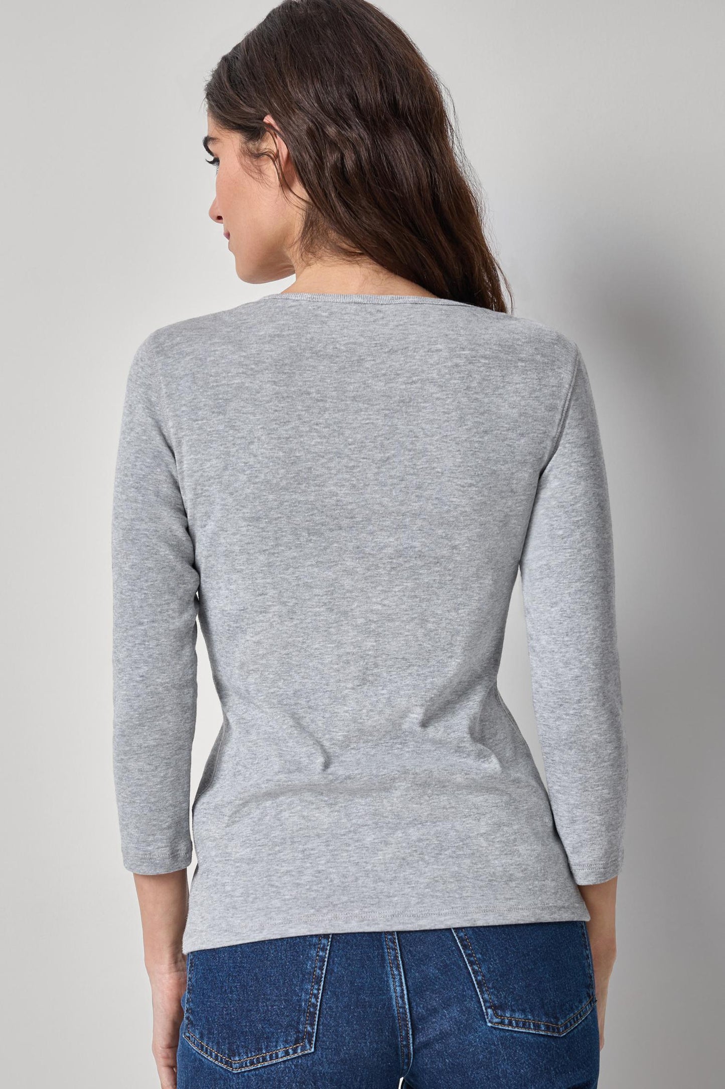 V Neck 3/4 Sleeve