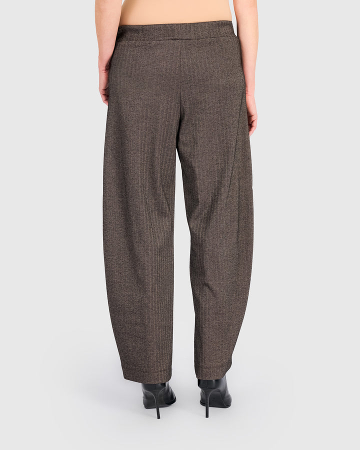Studio Pocket Herringbone Pant