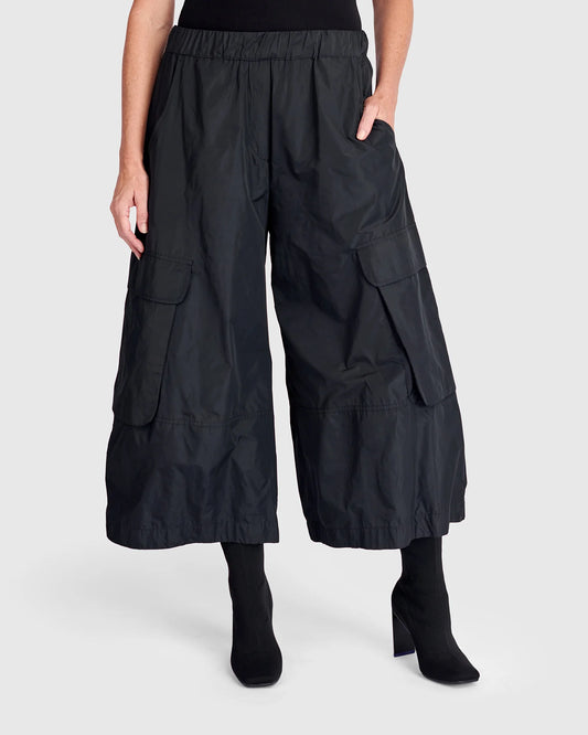 Wide Cargo Pants | Black