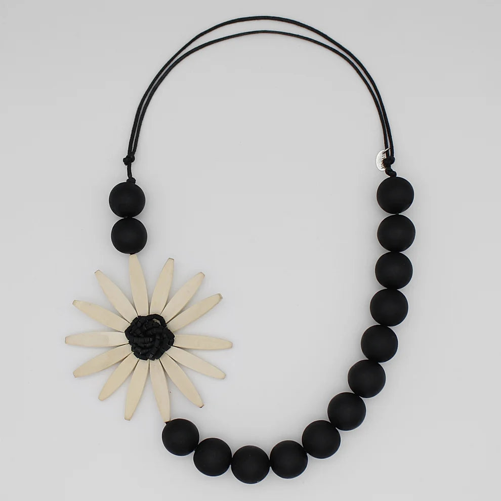 White Flower Necklace