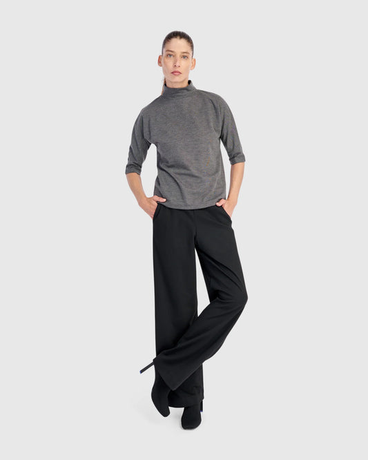 Essential Mockneck Tee