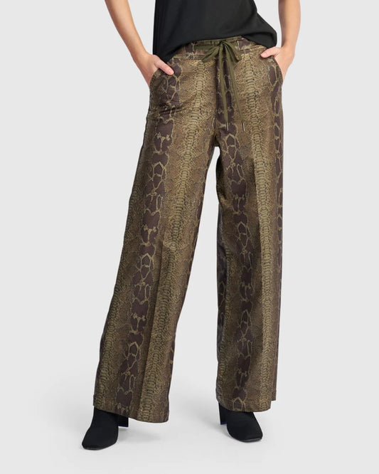 Python Wide Leg
