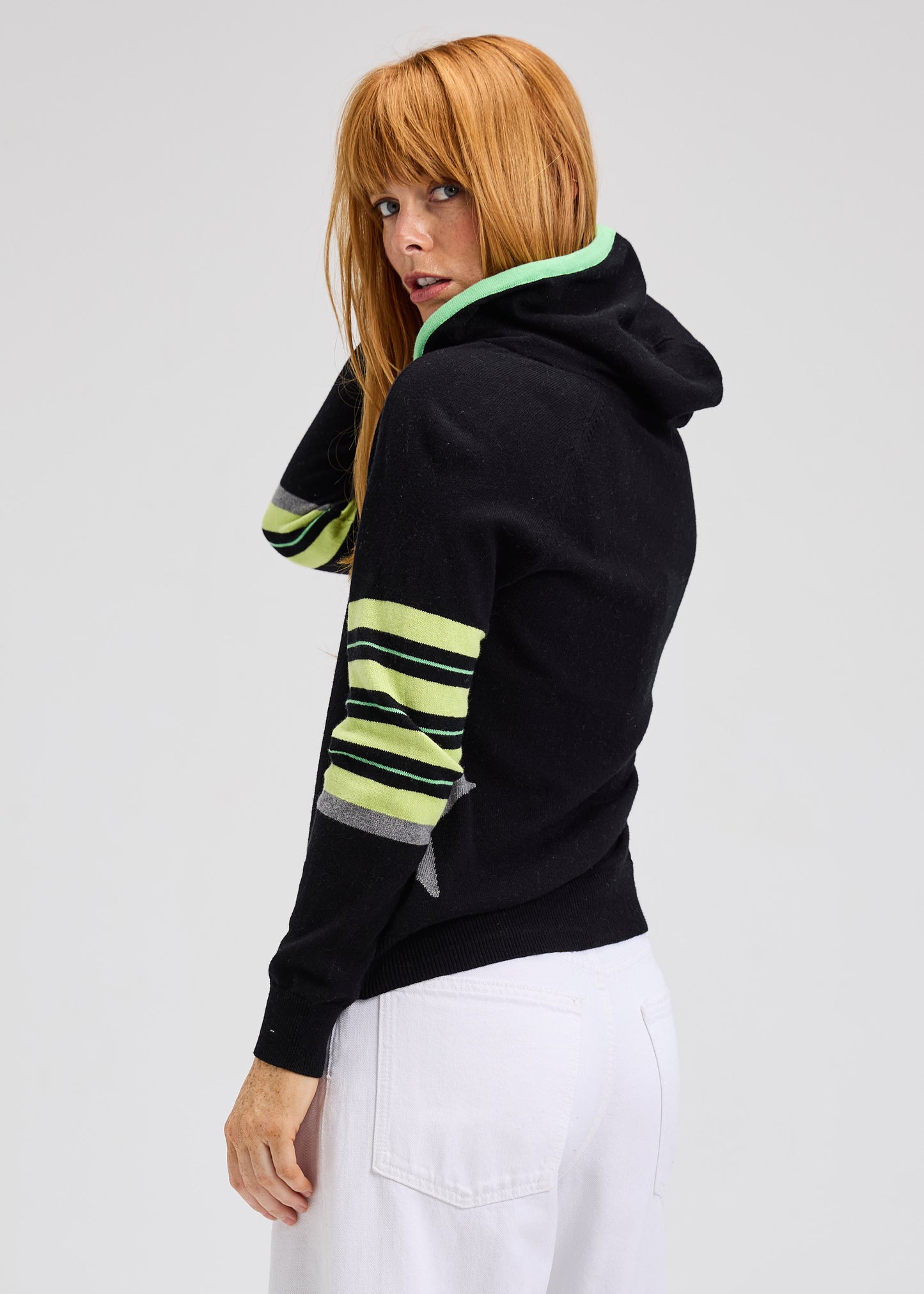 Star Hoodie | Black