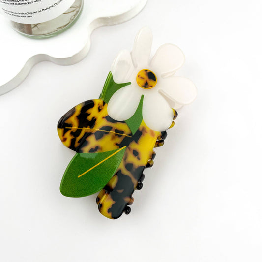 🌼 Creative Mini Daisy Floral Acetate Hair Claw Clip: White