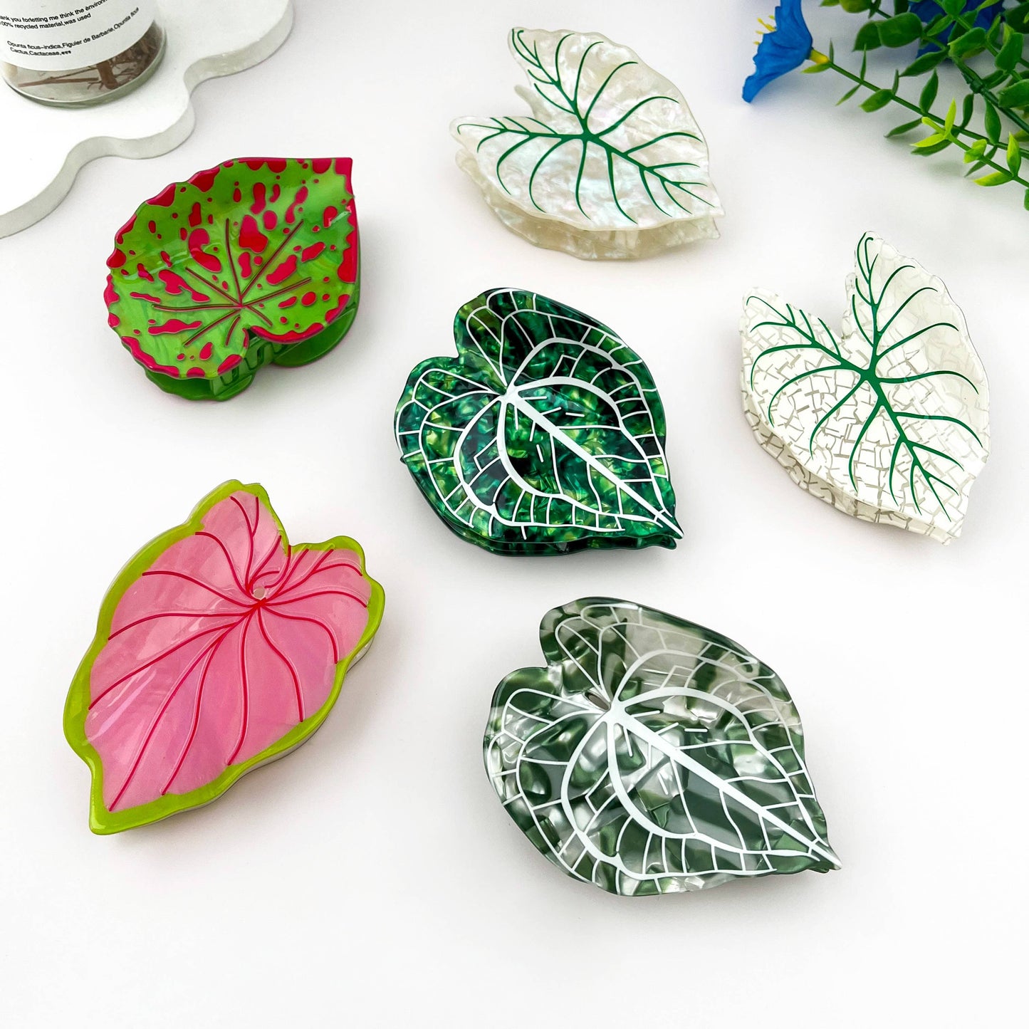 Monstera Leaf Hair Claw Clip Tropical Vacation Cute: Beige