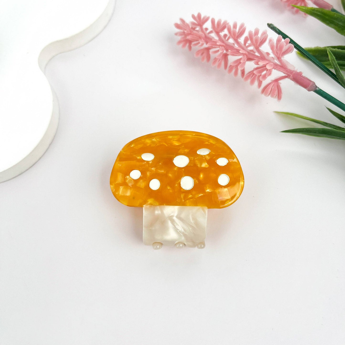 Mushroom Plant Acetate Hair Claw Clip: Brown