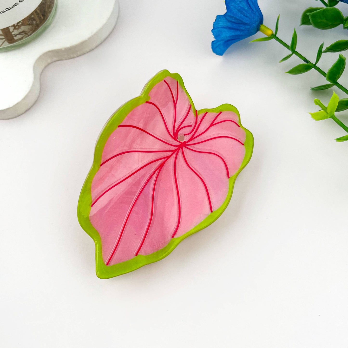 Monstera Leaf Hair Claw Clip Tropical Vacation Cute: Beige