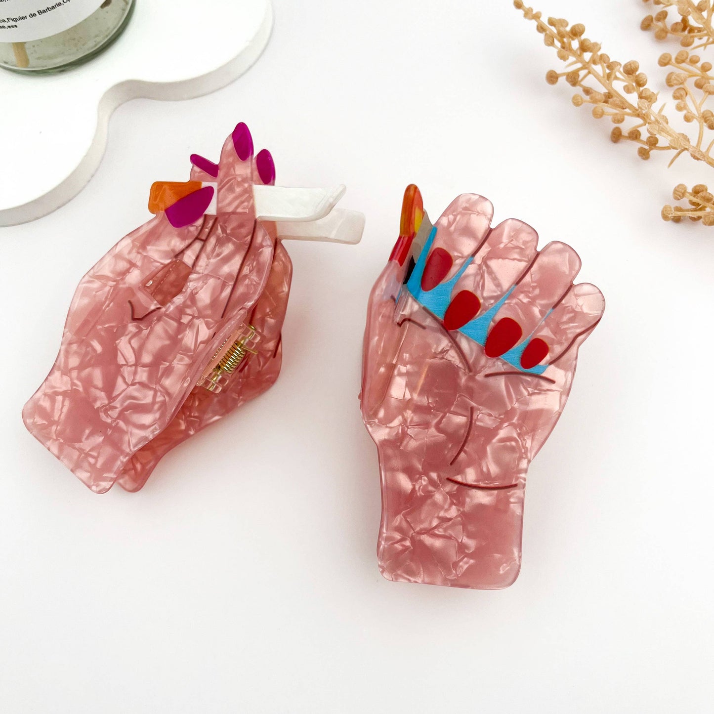 🚬 Smoking Hand Hair Claw – Bold PVC Graphic Clip 😎
: A