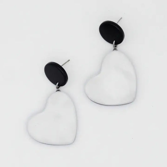Frosted Heartstrings Earring