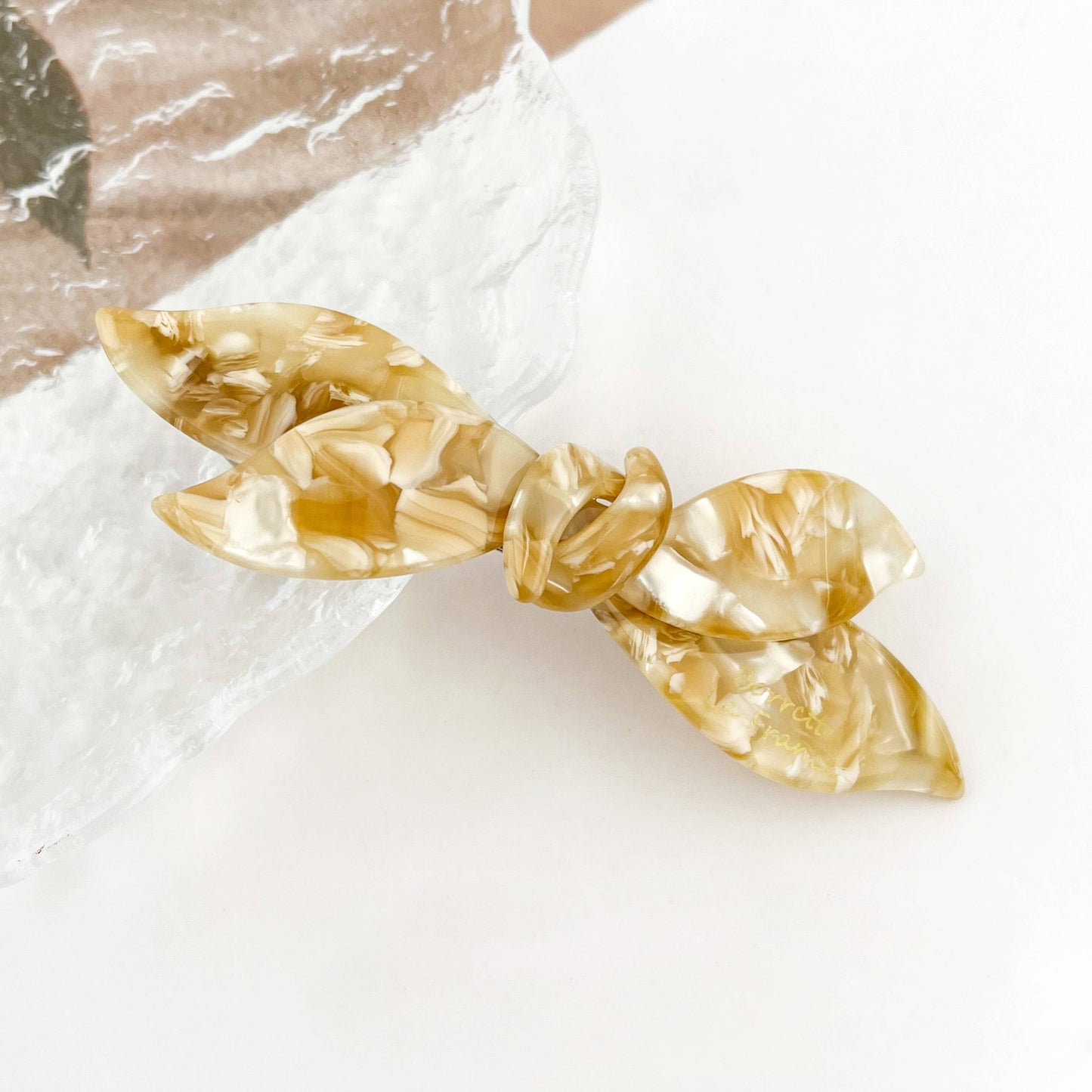Elegant Bow Spring Hair Clip: BeigeYellow