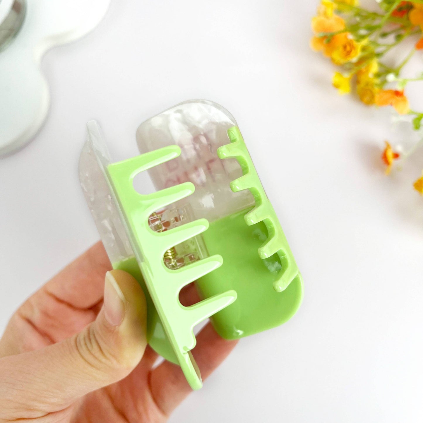 Sweet Dream Sleep Pill Acetate Hair Claw Clip: Green