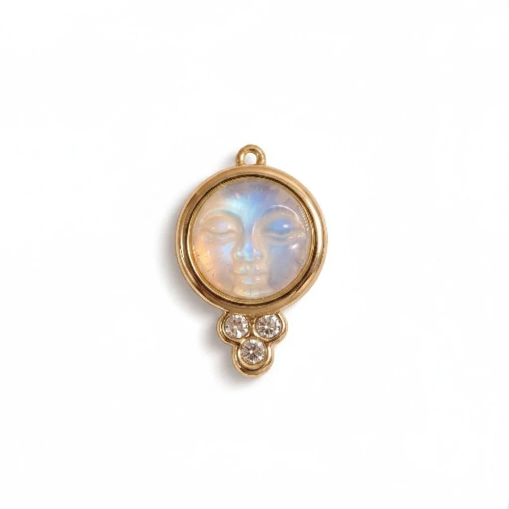 Luna Charm