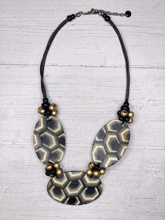 Blk & Gold Print Necklace