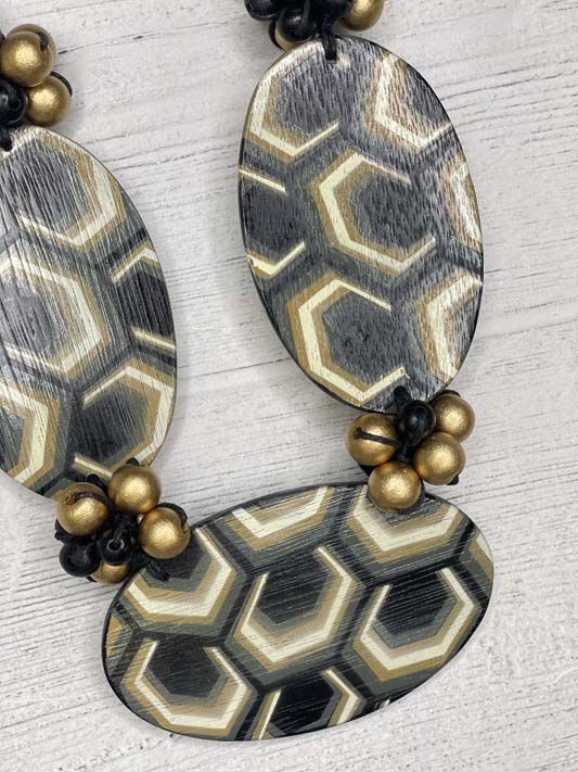 Blk & Gold Print Necklace