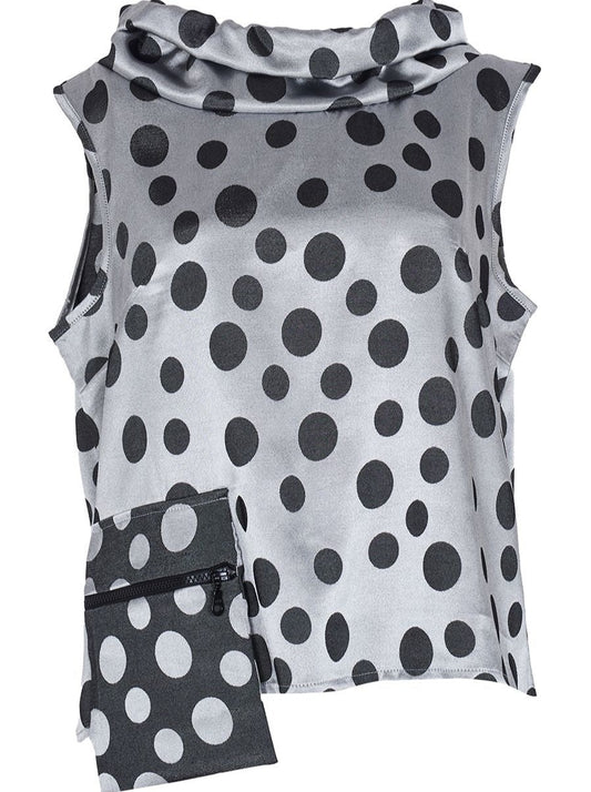 Aris Vest | Plates